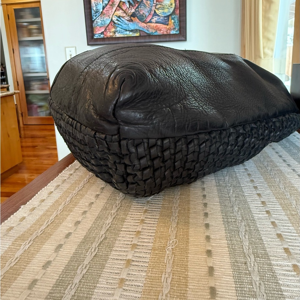 🔥REDUCED🔥 NWT‼️ Exquisite 100% Leather Black Woven Tote Bag✨✨✨ - Picture 10 of 16